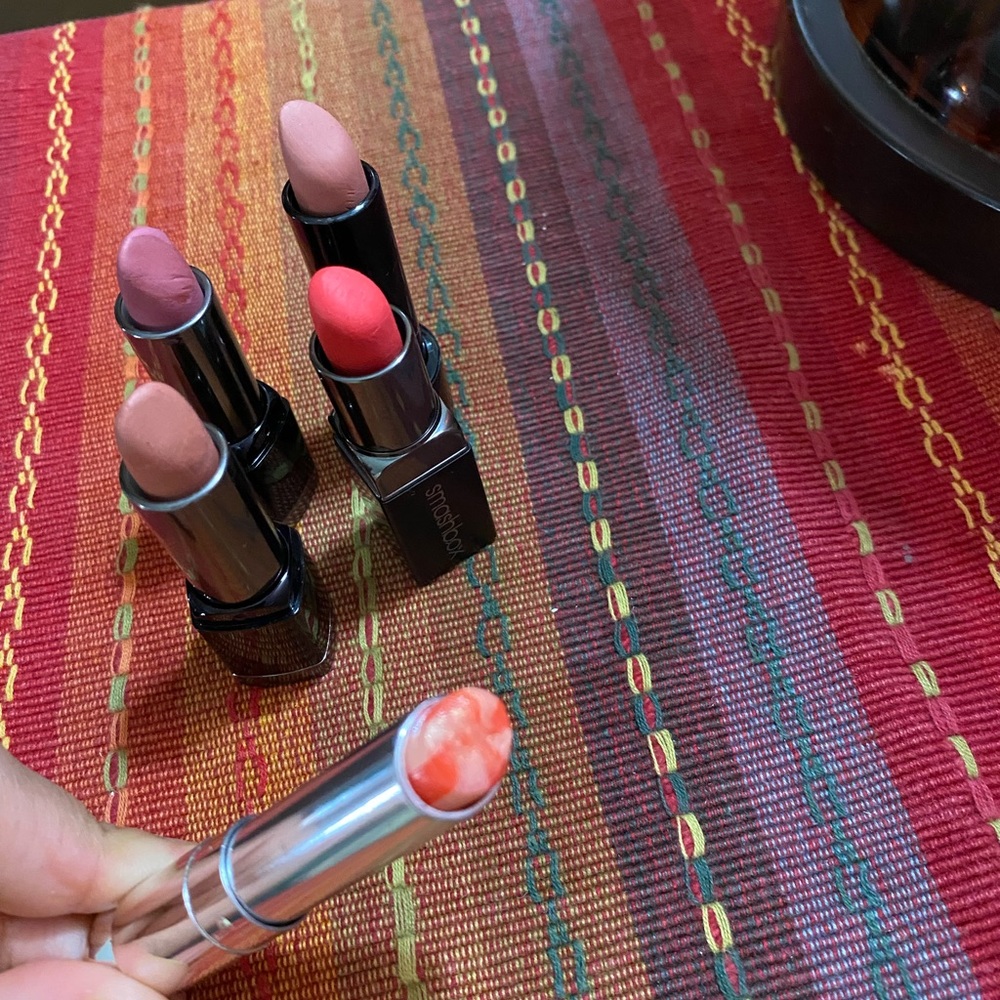 Lipstick bundle - Picture 3 of 3